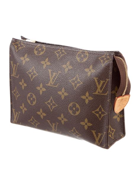 louis vuitton pouch 19